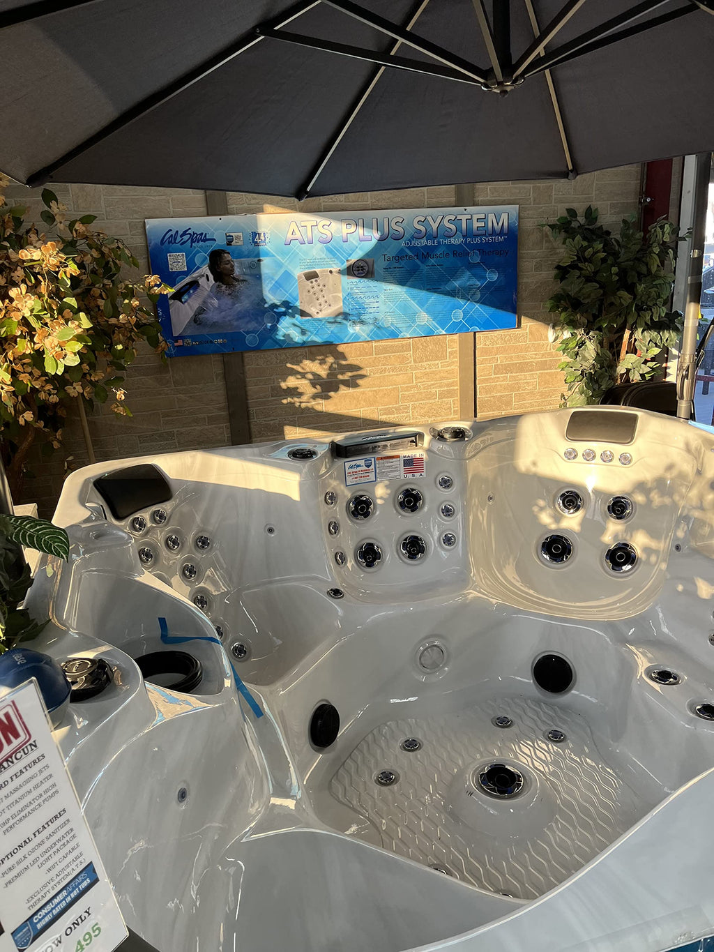 Replacement Head Rests to fit Cal Spas Hot Tub ! Specifically Designed for 2020-2023 Models, This Replacement Pillow is Easy to Install with its Single pin Design, no Tools Required.